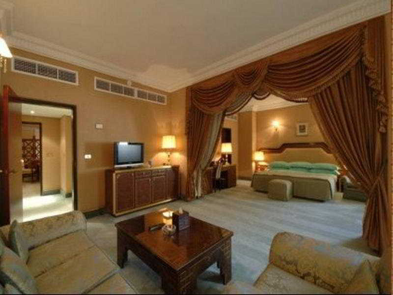 Отель Al Shohada By Palm Rich Makkah Мекка Экстерьер фото Suite